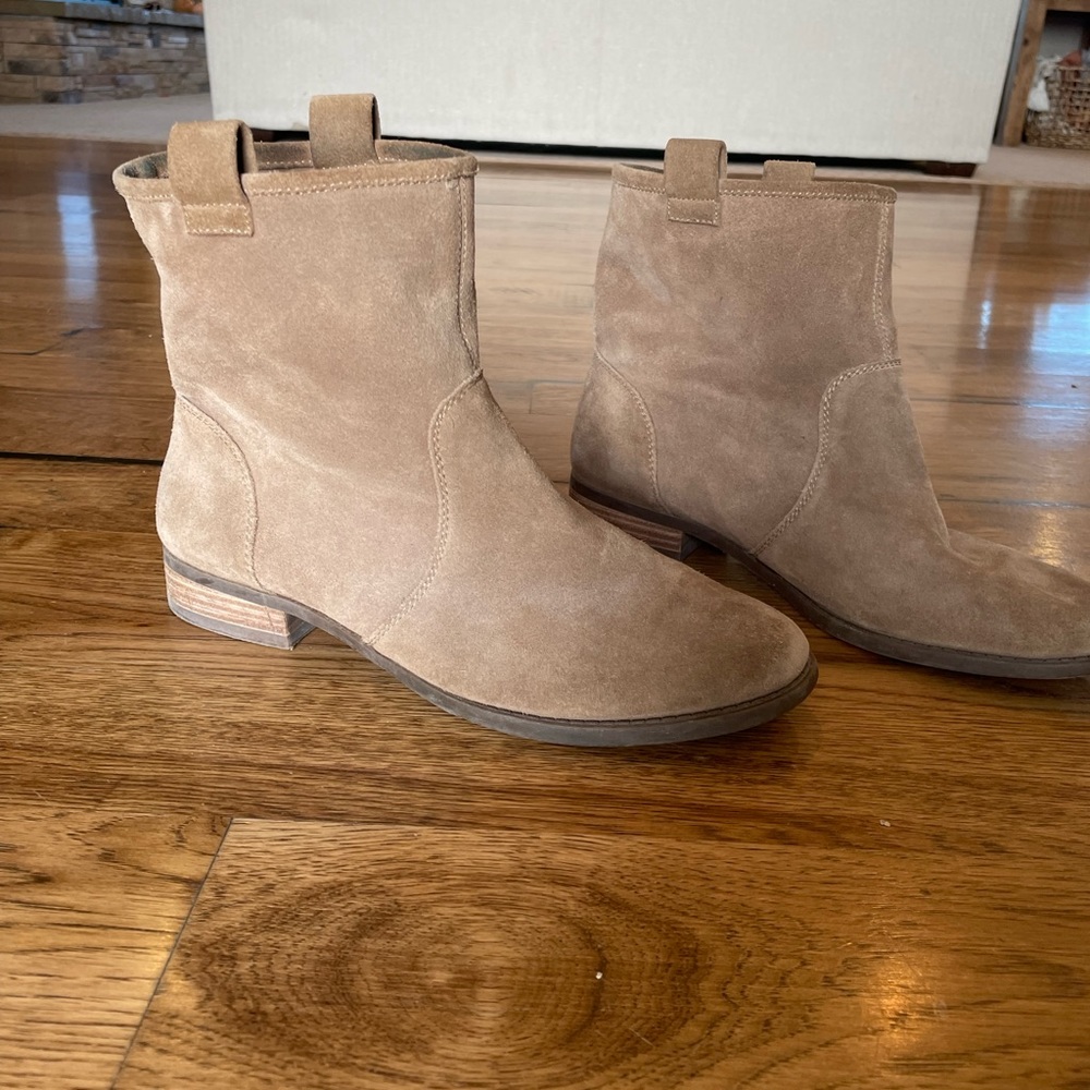 Sole Society Slouchy Booties